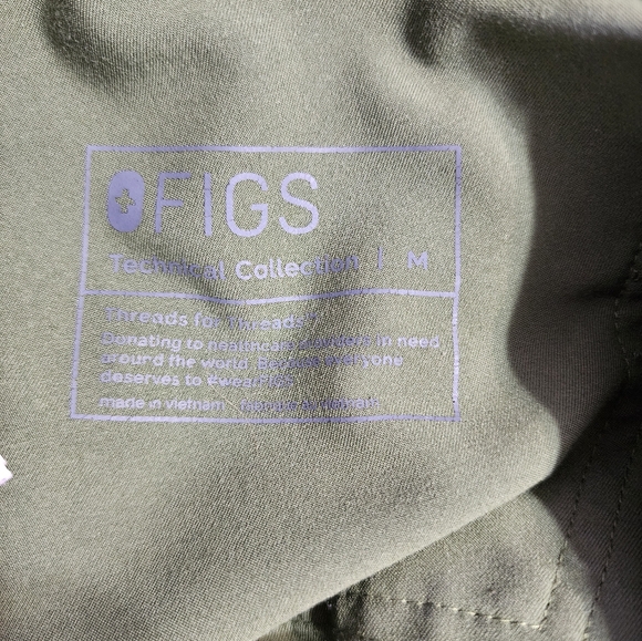 FIGS Olive Green Maternity Scrub Jogger Pants - Picture 2 of 5